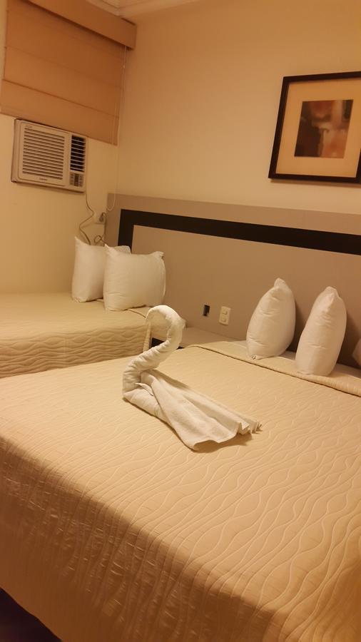 Atlantic Blue Hotel グアヤキル エクステリア 写真